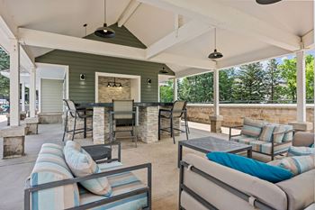 Pool house